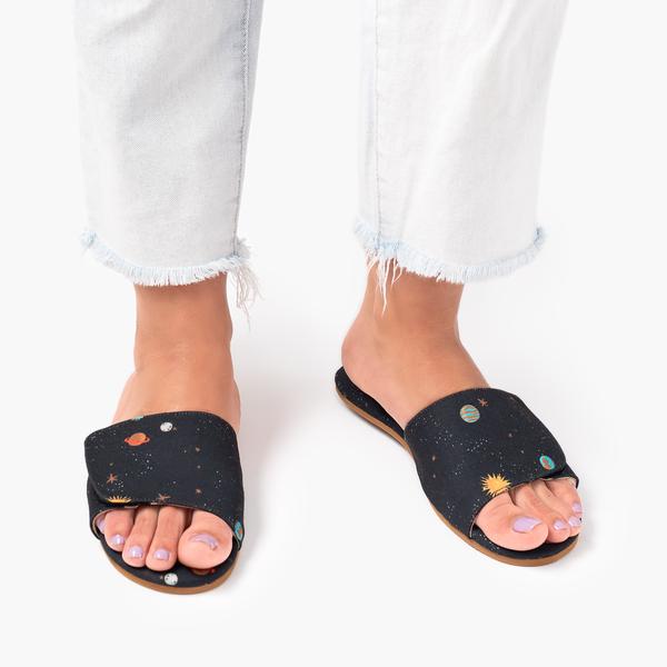 Planets Slipper - Insecta Shoes