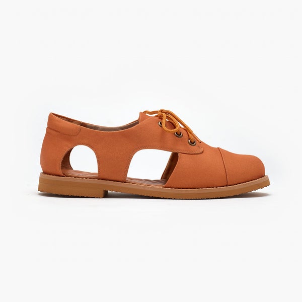 Amber Cutout Oxford - Insecta Shoes